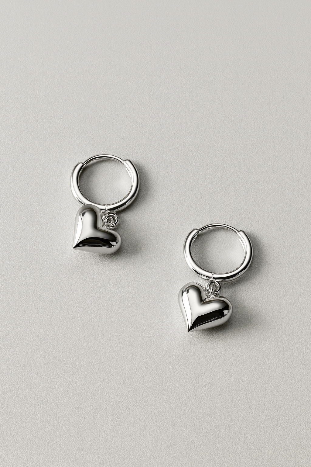 925 Sterling Silver Shining Heart Drop Earrings