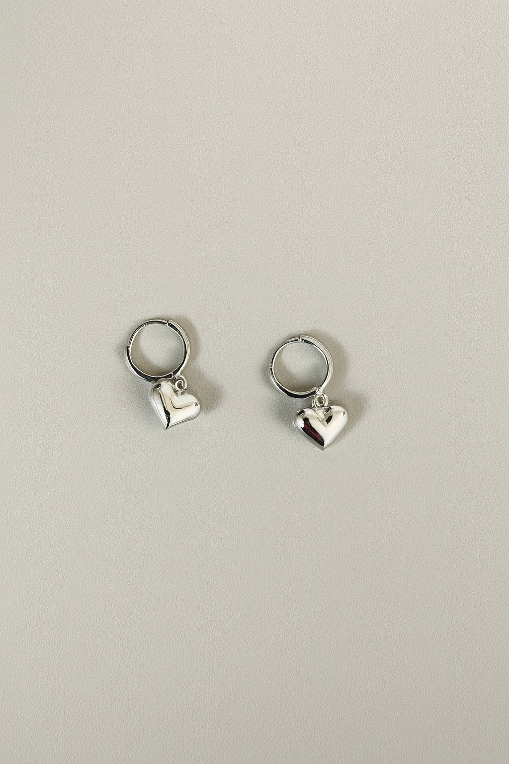 925 Sterling Silver Shining Heart Drop Earrings