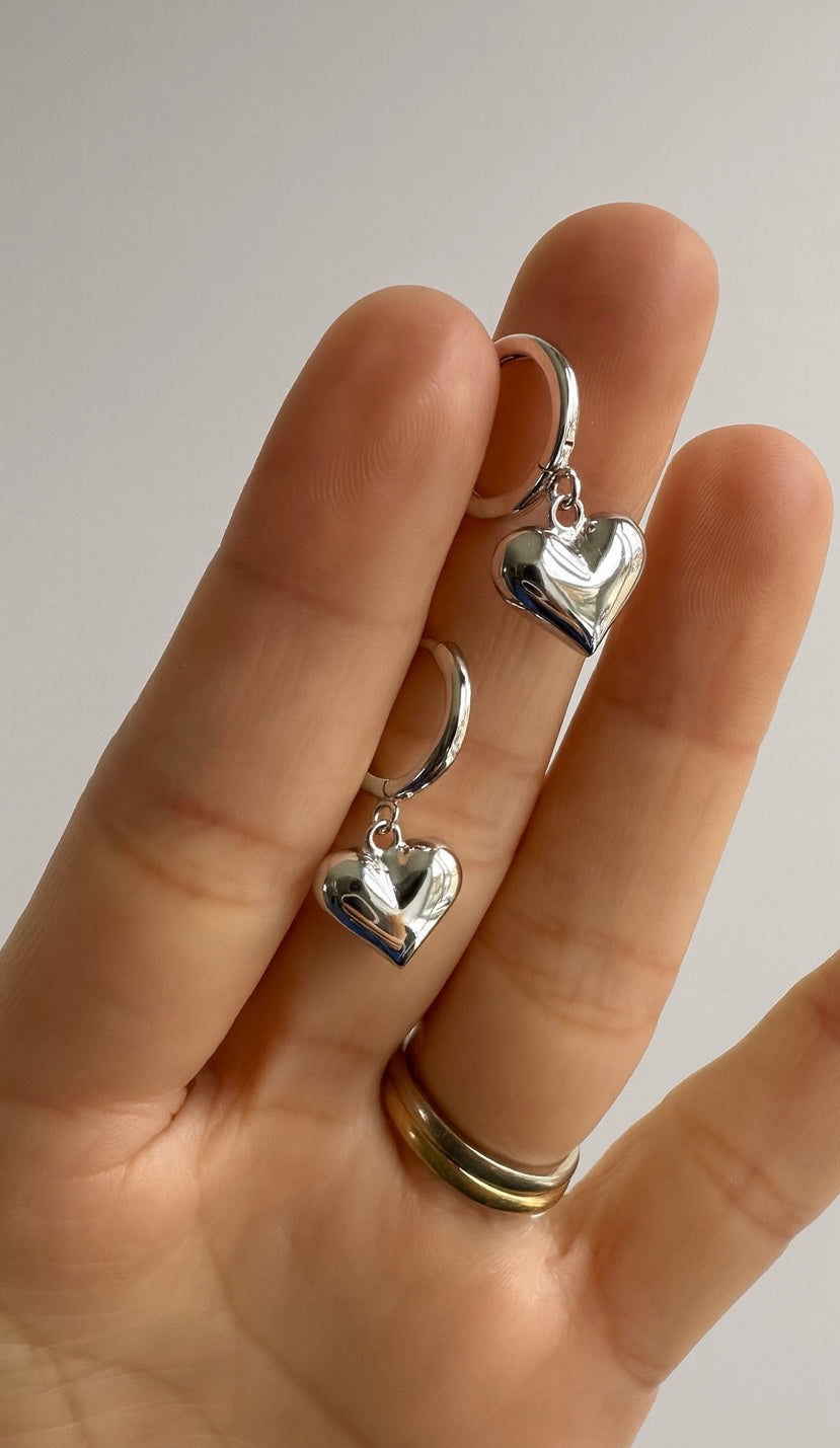 925 Sterling Silver Shining Heart Drop Earrings
