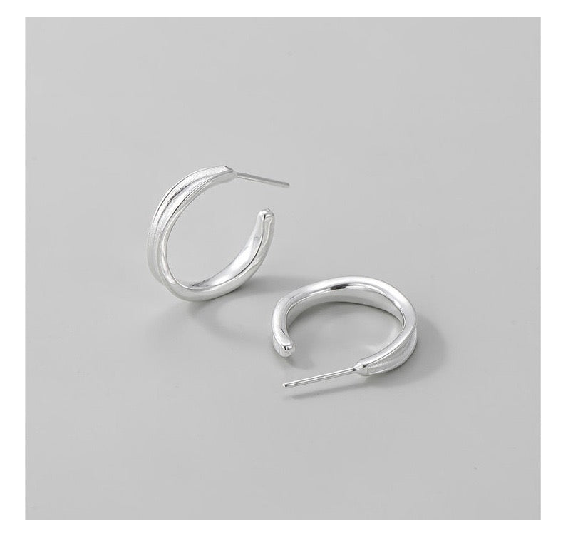 Sculpted Twist Hoop Earrings | 925 Sterling Silver