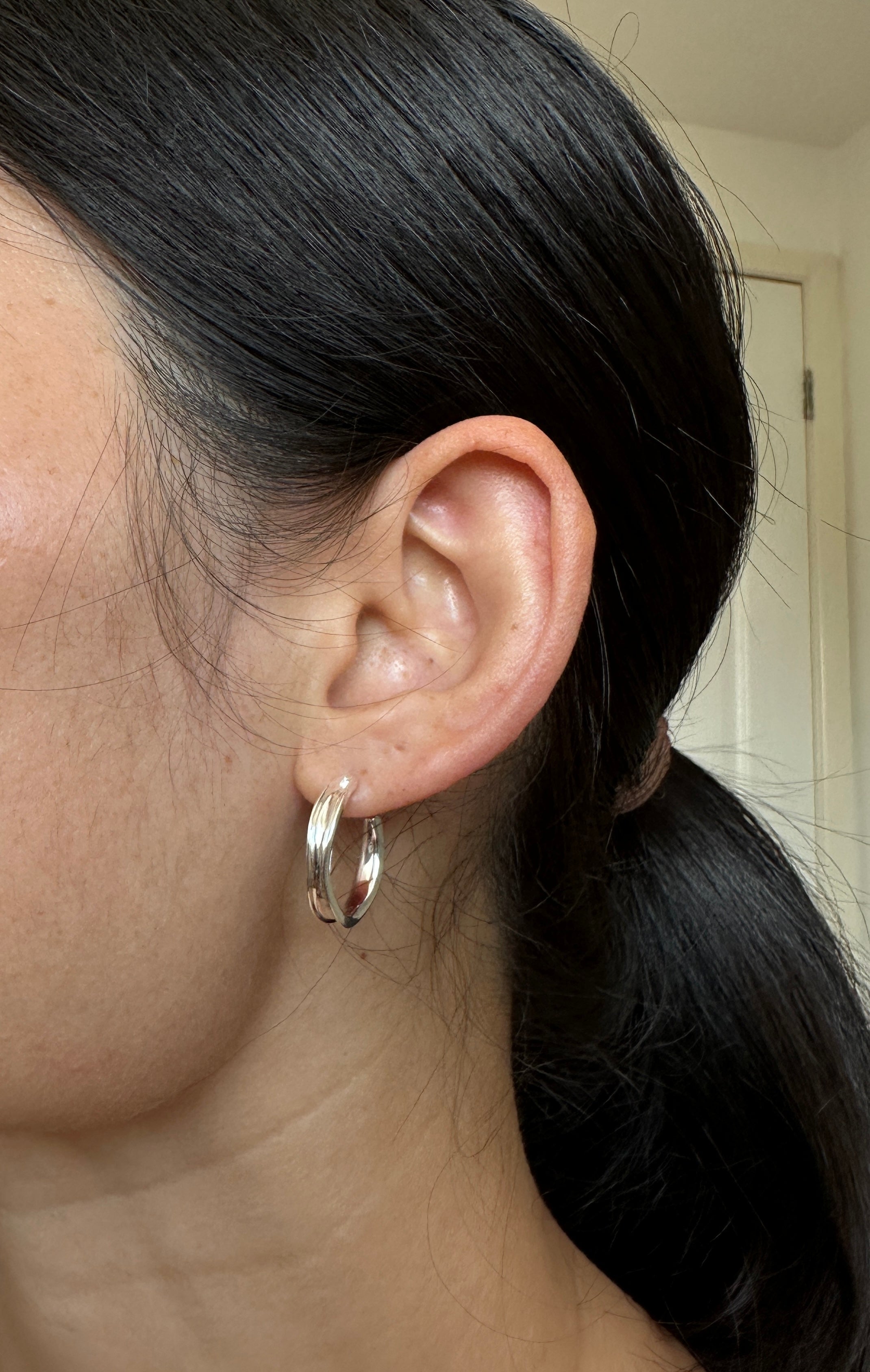 Sculpted Twist Hoop Earrings | 925 Sterling Silver