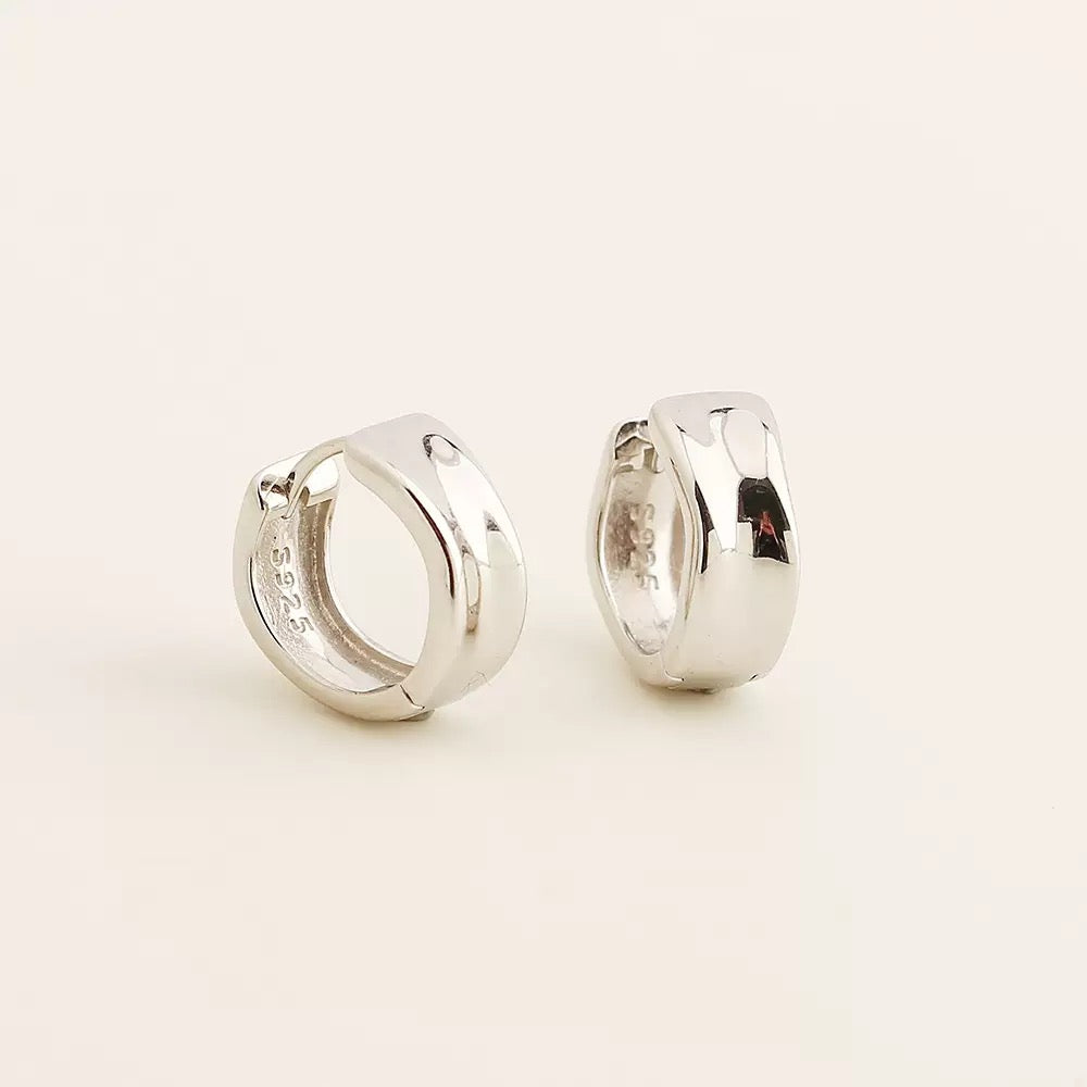 Chunky Twist Huggie Hoops | 925 Sterling Silver or Gold Vermeil