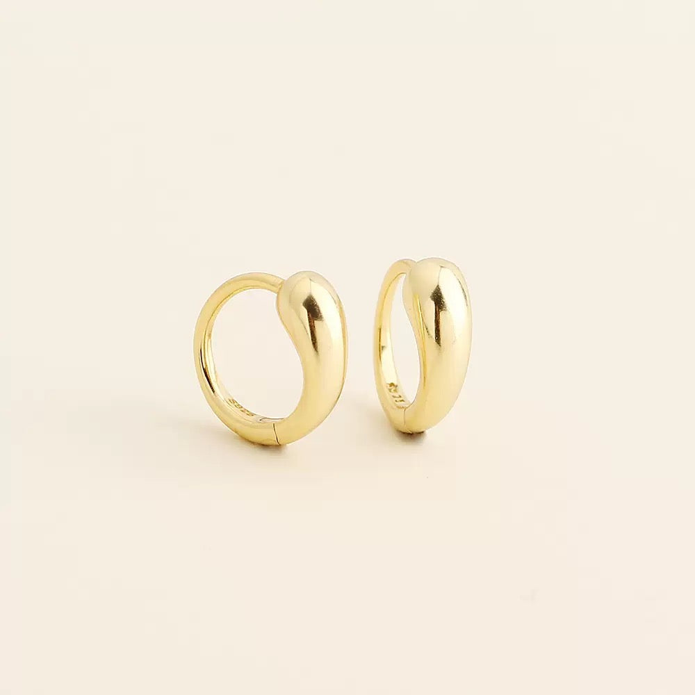 Modern Curved Hoop Earrings | 925 Sterling Silver