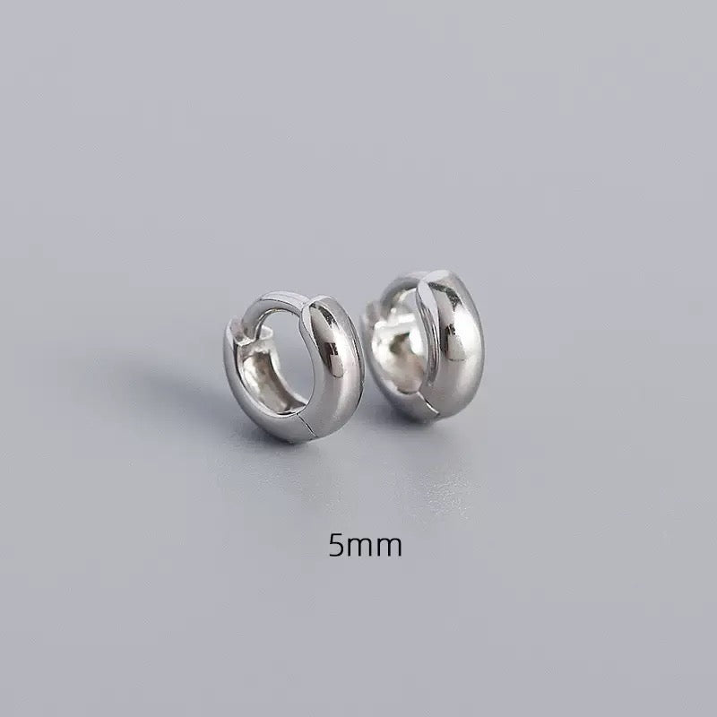 Classic 925 Sterling Silver Huggie Hoops – 5mm–9mm Sizes