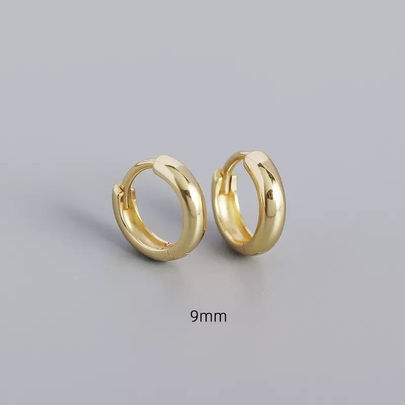 Classic 925 Sterling Silver Huggie Hoops – 5mm–9mm Sizes